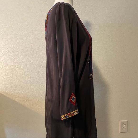 Johnny Was Gray V-Neck Embroidered Long Sleeve Blouse - Picture 5 of 13